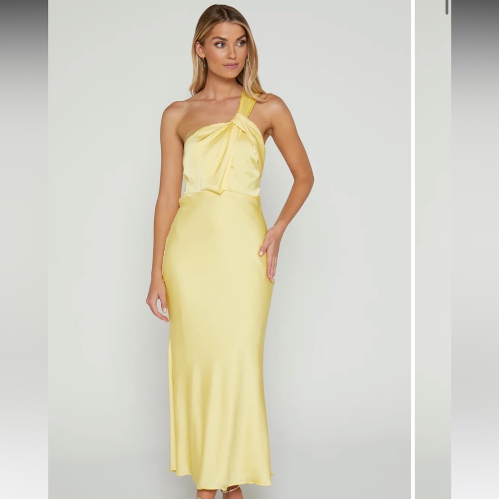 CARMELLA MIDI DRESS - ONE SHOULDER TWIST DETAIL DRESS IN BUTTER YELLOW